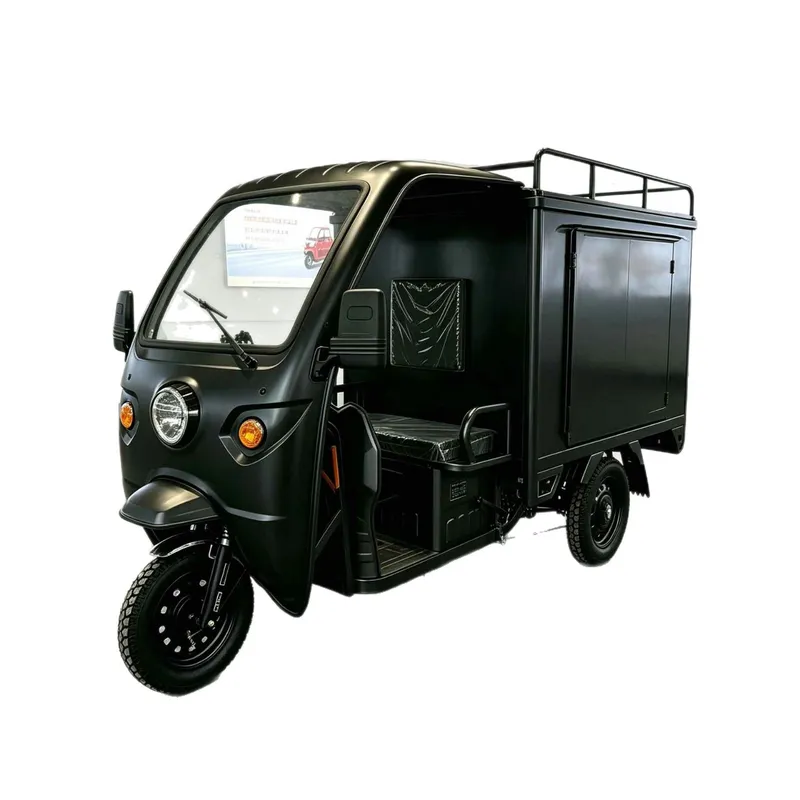 Outdoor Furniture Heavy Duty - Zware driewielige motorfiets met grote cilinderinhoud,