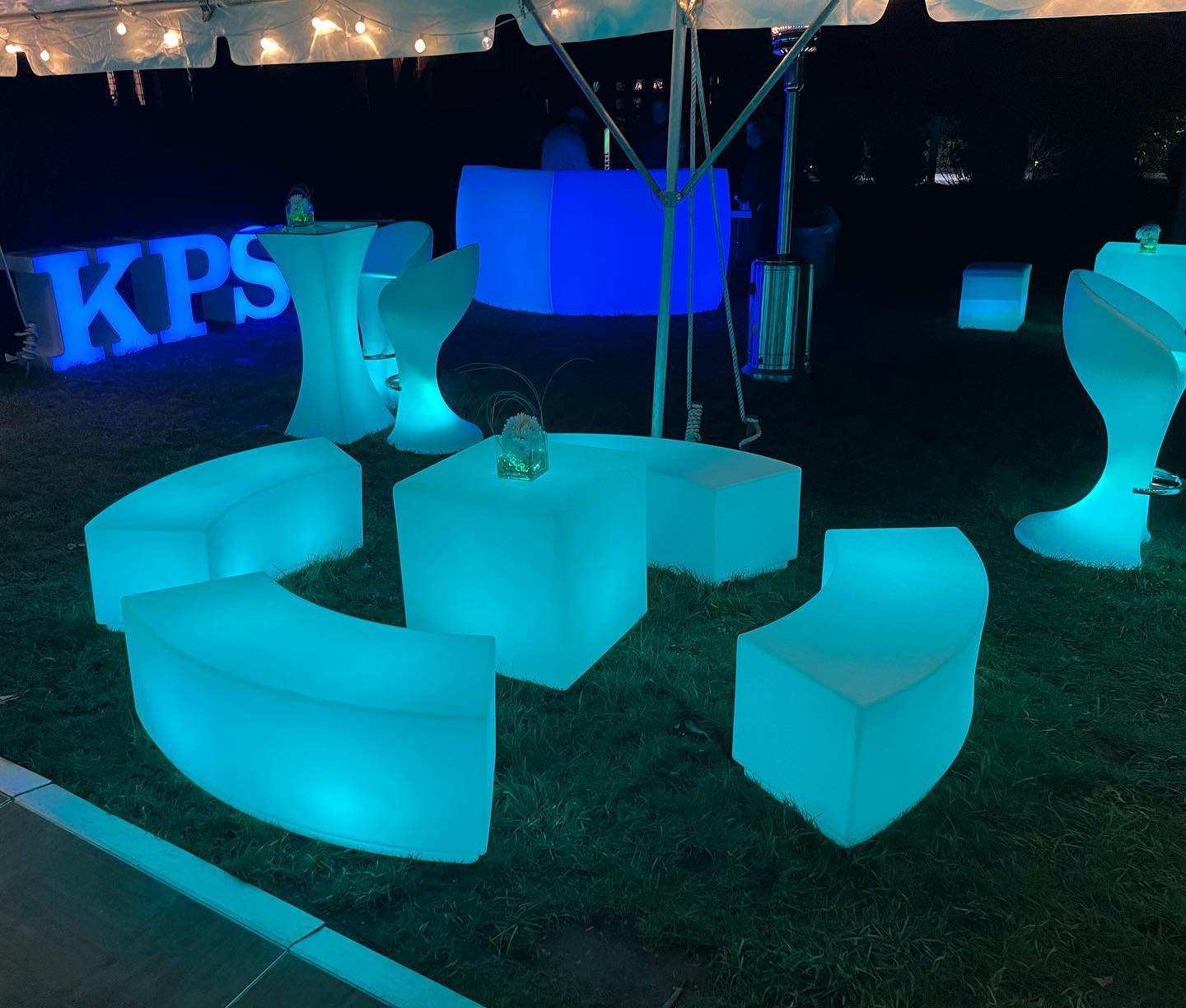 Evenement Bruiloft Verhuur Kru - Outdoor Furniture Rental For Party recensie en prijs